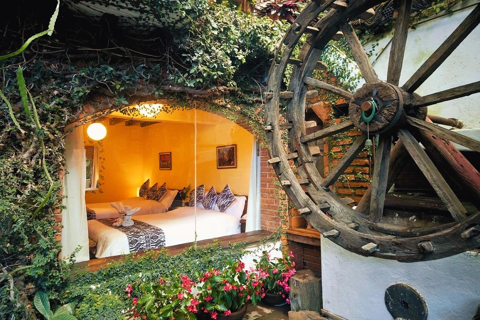 Meson De Leyendas Breakfast & Downtown Valle de Bravo Ngoại thất bức ảnh