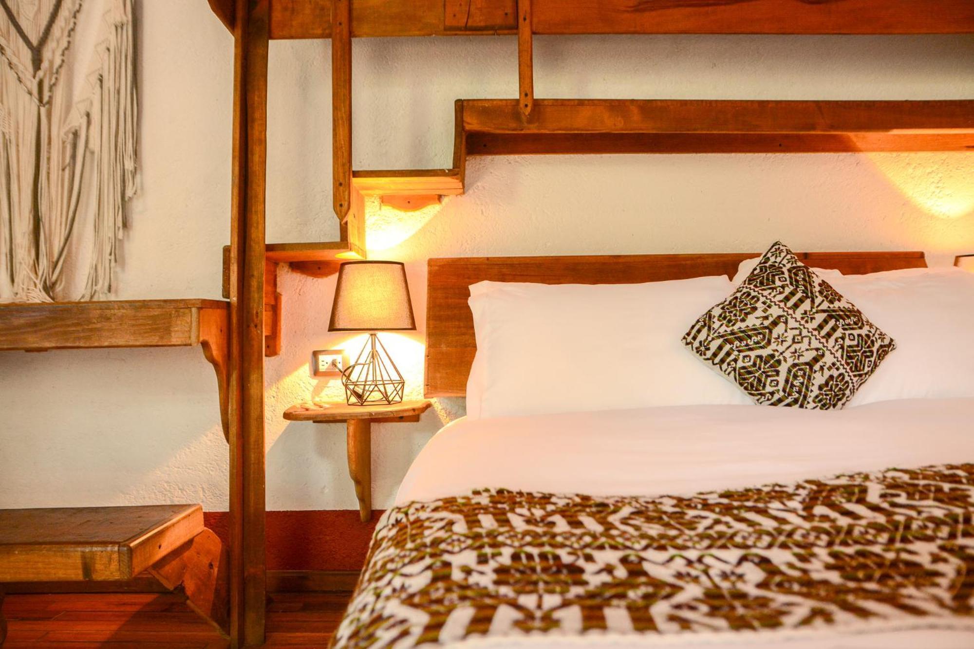 Meson De Leyendas Breakfast & Downtown Valle de Bravo Ngoại thất bức ảnh