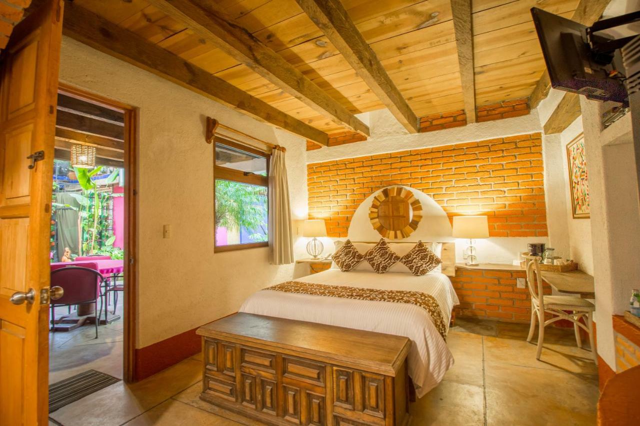 Meson De Leyendas Breakfast & Downtown Valle de Bravo Ngoại thất bức ảnh