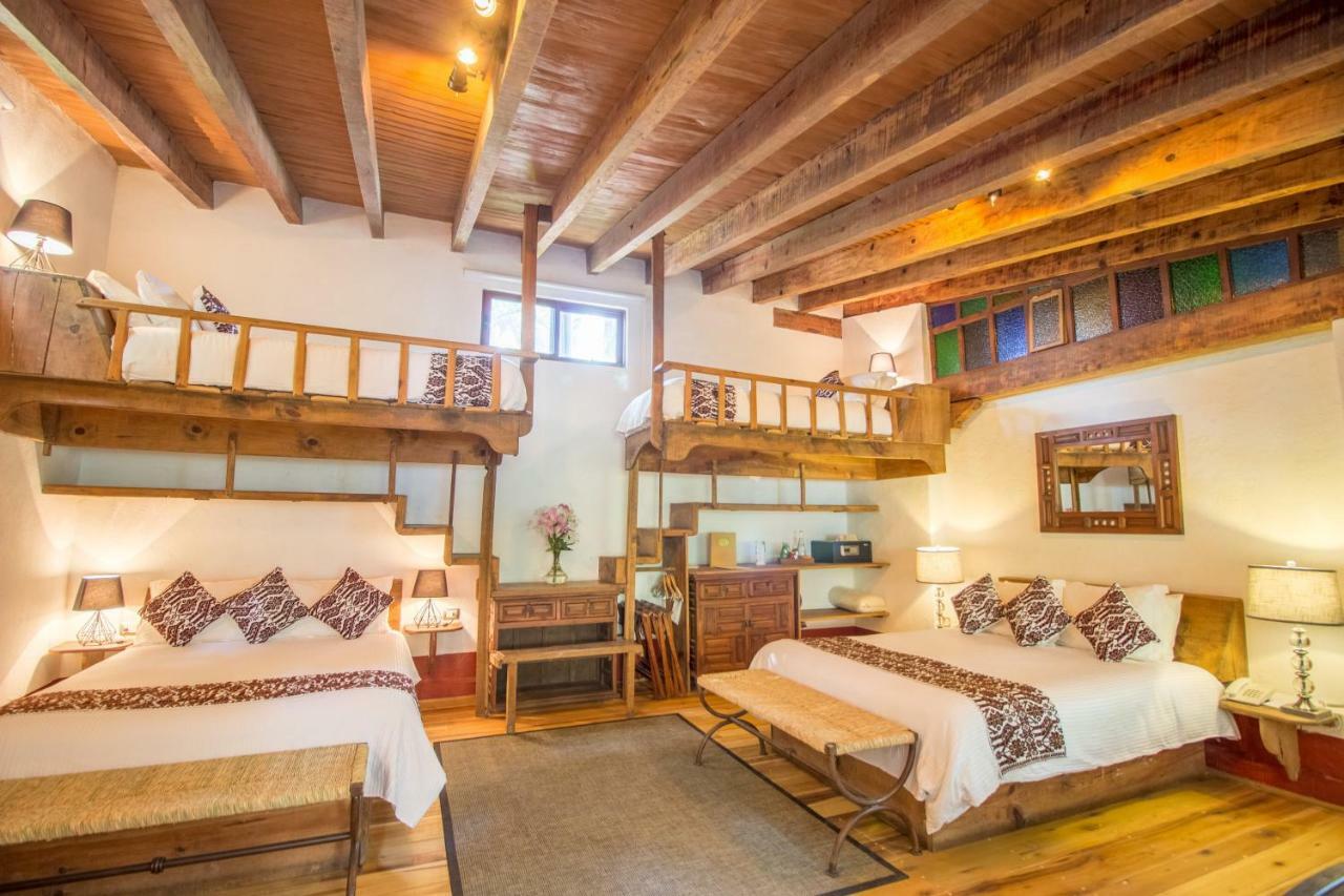 Meson De Leyendas Breakfast & Downtown Valle de Bravo Ngoại thất bức ảnh