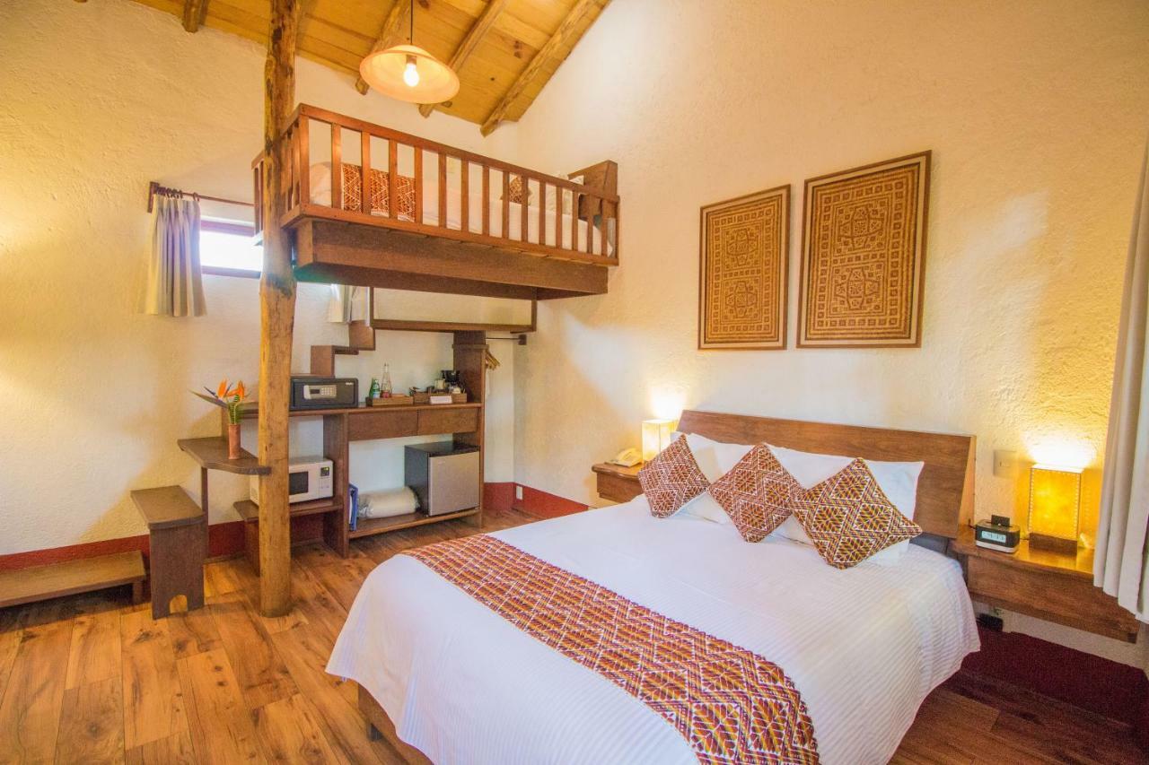 Meson De Leyendas Breakfast & Downtown Valle de Bravo Ngoại thất bức ảnh